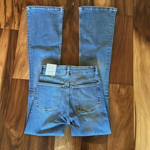 NWT ZARA High Waist Mid Rise Flare Jeans size 2